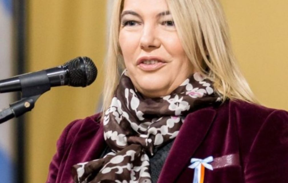 Bertone: “En Tierra del Fuego hay silencios que aturden…”