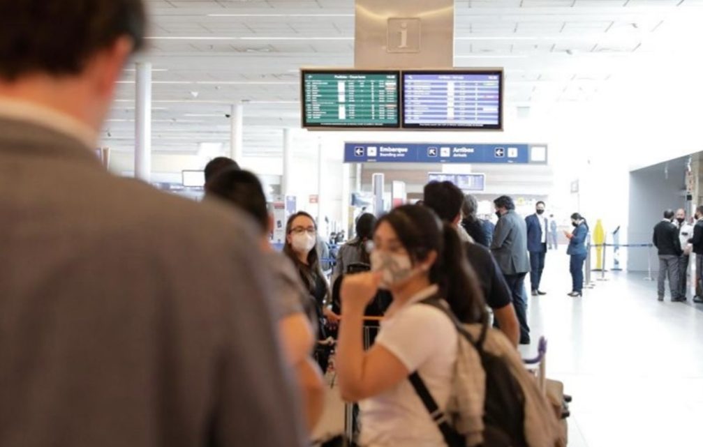Volvieron las restricciones y la cuarentena para los que viajen o vuelvan del exterior Volvieron las restricciones y la cuarentena para los que viajen o vuelvan del exterior