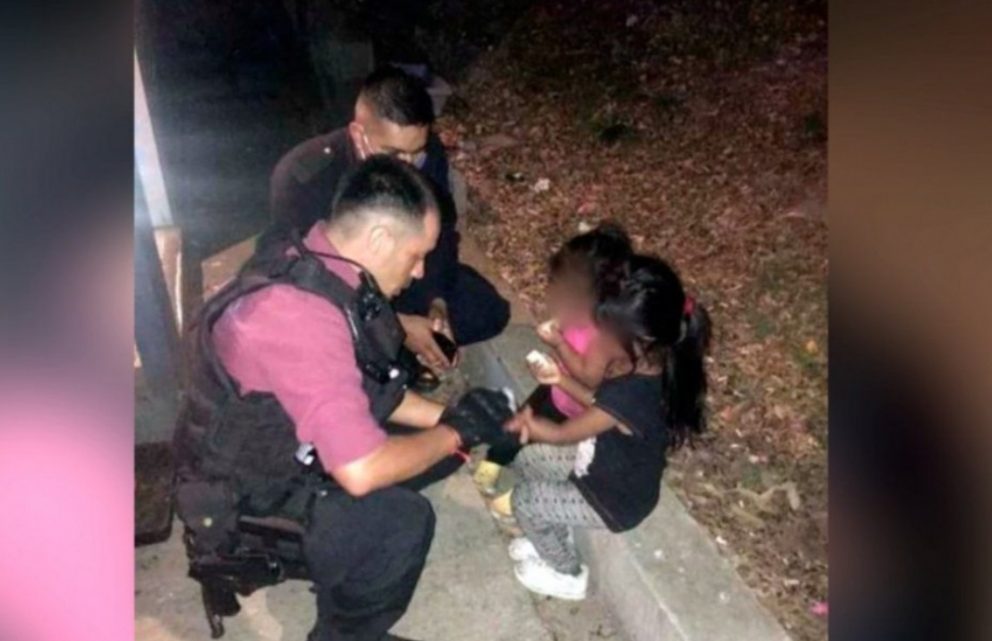 Abandonaron a sus hijas de 2 y 4 años al costado de la General Paz y fueron detenidos