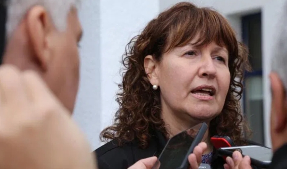 Urquiza le transmitió a Melella «la necesidad de acelerar las tareas de mantenimiento» en las escuelas