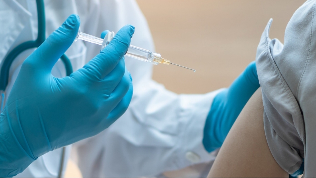 Coronavirus: en qué momento se considera a una persona completamente vacunada
