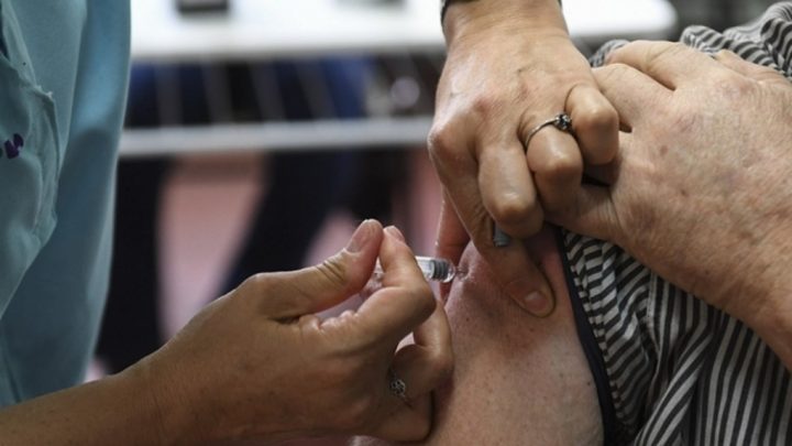 A través de una plataforma se podrán seguir las dosis aplicadas contra el Covid en todo el país