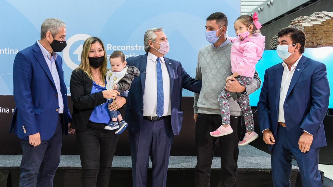 ”Tener un techo es un derecho humano y tenemos que preservarlo y garantizarlo”, dijo el Presidente