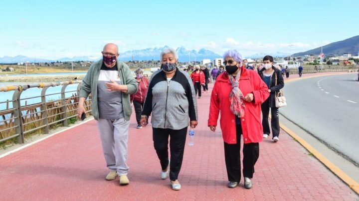 CON GRAN PARTICIPACIÓN DE CENTROS DE JUBILADOS COMENZARON LAS JORNADAS RECREATIVAS PARA MAYORES EN USHUAIA
