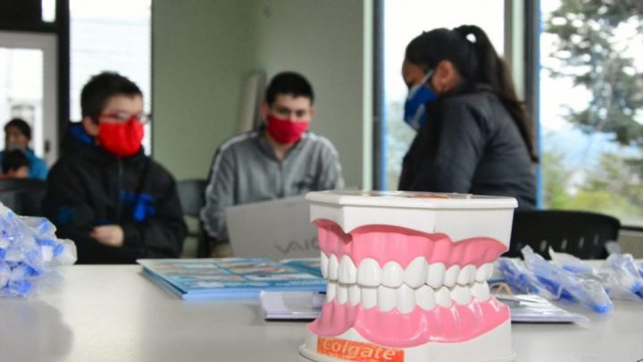 LA MUNICIPALIDAD DE USHUAIA REALIZÓ CONTROLES MÉDICOS A NIÑOS Y NIÑAS EN EL SUM DEL KyD