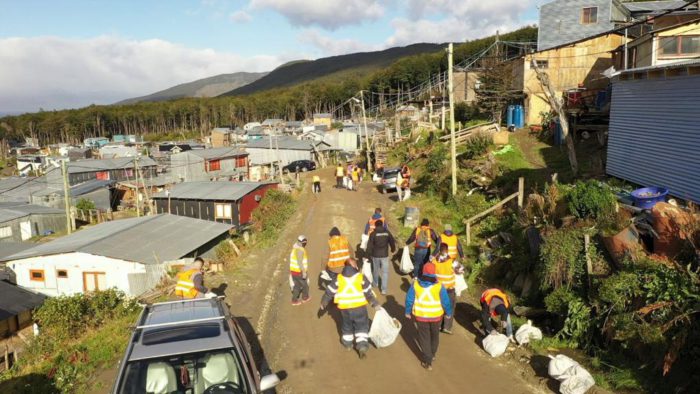 “La Muni en tu barrio” se realizó en barrios altos de Ushuaia “La Muni en tu barrio” se realizó en barrios altos de Ushuaia