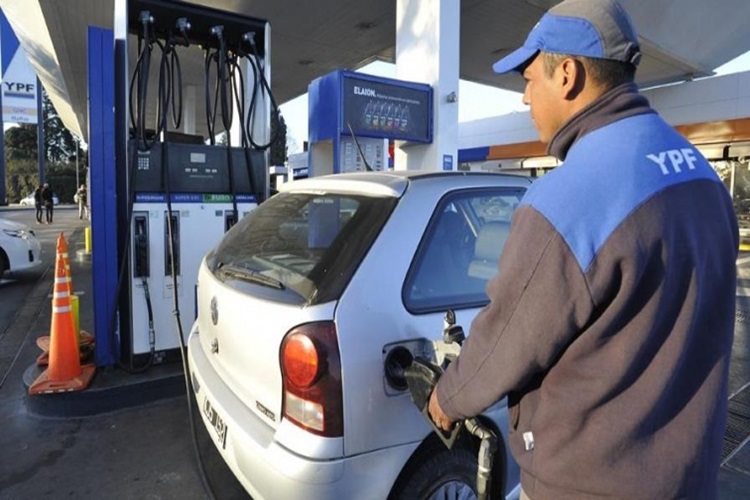 YPF aumento los combustibles, en 7 meses subio casi un 50% YPF aumento los combustibles, en 7 meses subio casi un 50%