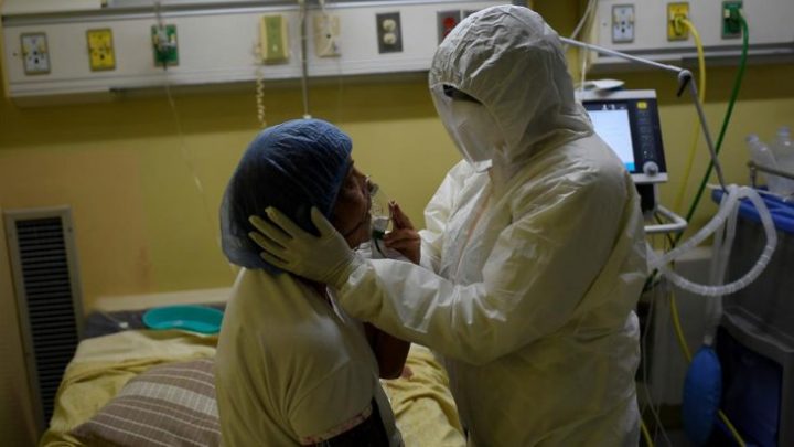 Identifican una nueva cepa en Brasil y creen que es una evolución de la de Manaos