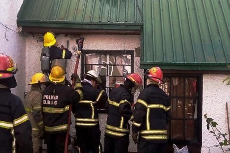 Incendio sin lesionados en una vivienda