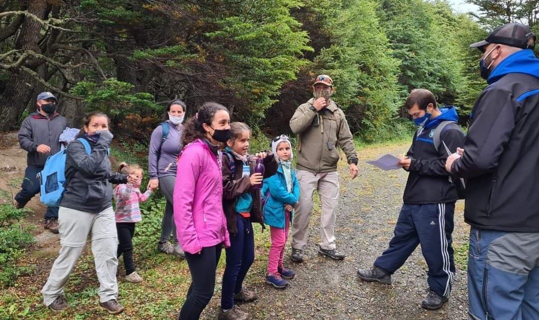 MÁS DE 160 PERSONAS PARTICIPARON DEL 2° DESAFÍO HAIN DE USHUAIA MÁS DE 160 PERSONAS PARTICIPARON DEL 2° DESAFÍO HAIN DE USHUAIA