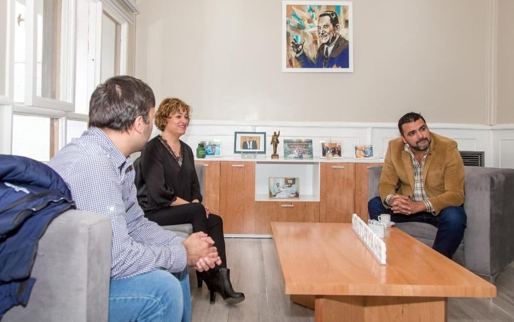 VUOTO SE REUNIÓ CON ADEFTDF ASOCIACIÓN DE EMPLEADOS DE FARMACIA