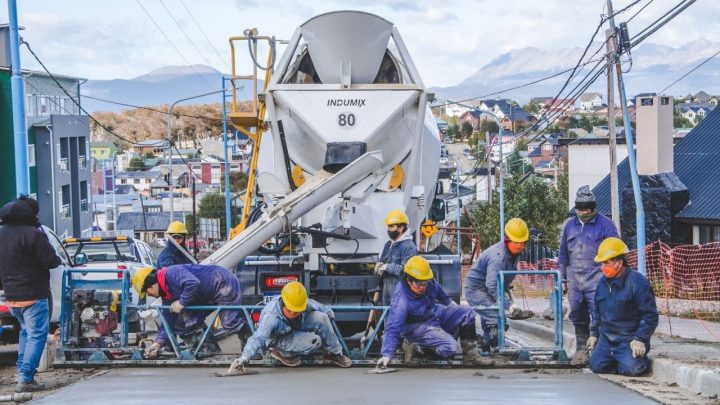 LA MUNICIPALIDAD AVANZA LA OBRA DE CALLE FORMOSA
