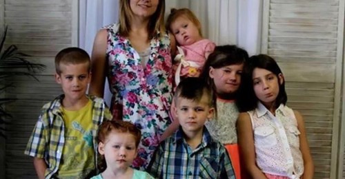 Se avergonzaba de ser madre soltera de seis hijos: ahora está embarazada del bebé número 12