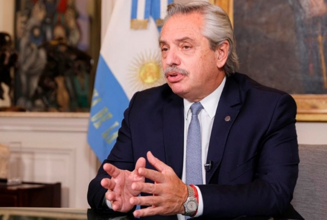 Fernández: «Están entrando vacunas suficientes en la segunda mitad de abril para acelerar el ritmo» Fernández: «Están entrando vacunas suficientes en la segunda mitad de abril para acelerar el ritmo»