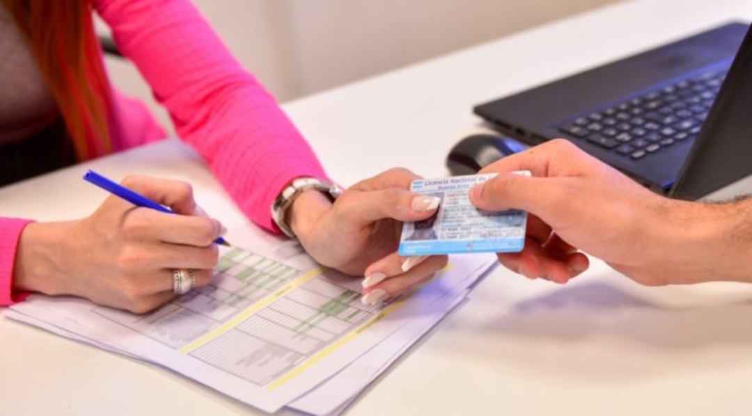 Siguen otorgando licencias de conducir en Río Grande