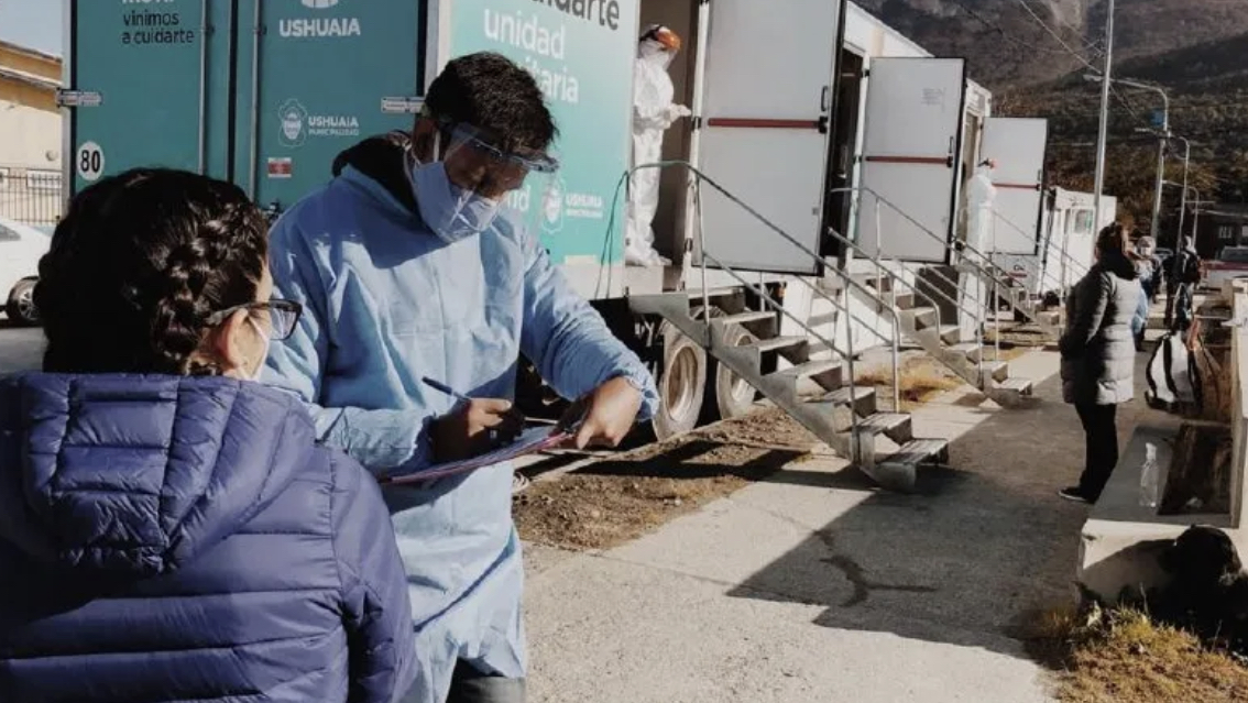 Barrio Pipo: La Municipalidad realizó 143 hisopados, 26 casos dieron positivos Barrio Pipo: La Municipalidad realizó 143 hisopados, 26 casos dieron positivos