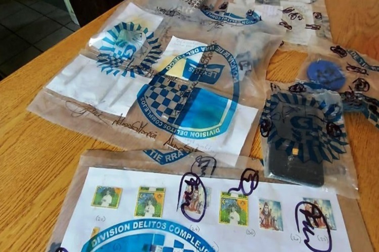 Una detenida y secuestran 716 dosis de LSD en La Anonima en Ushuaia