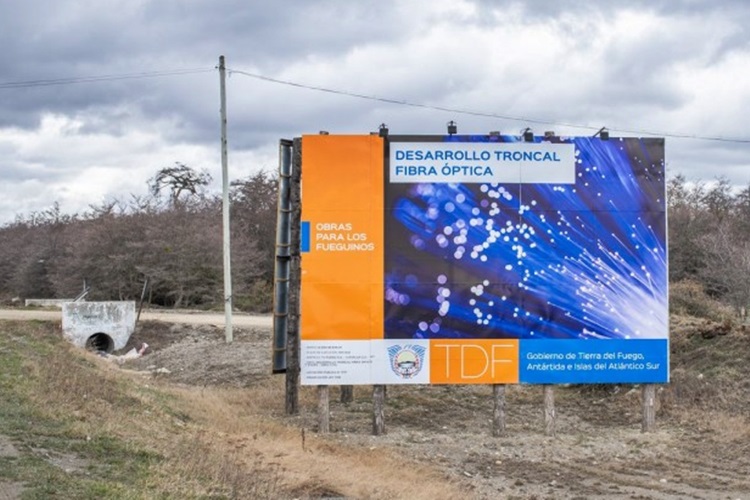 400 millones para terminar la obra de la fibra óptica en TDF