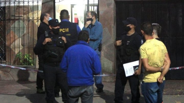 Un hombre de 88 años le pegó un tiro en la cara a su esposa de 76 y se suicidó