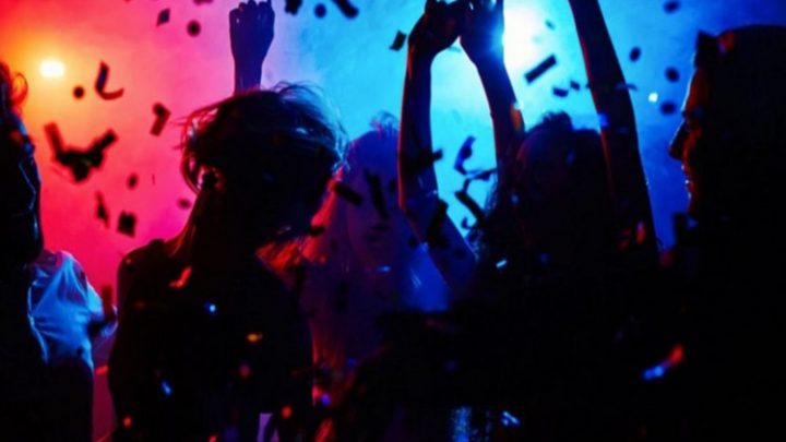 Funcionarios aislados por una fiesta clandestina en Ushuaia