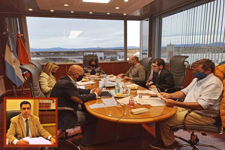La Magistratura sigue sin definir el jury al Juez Sahade