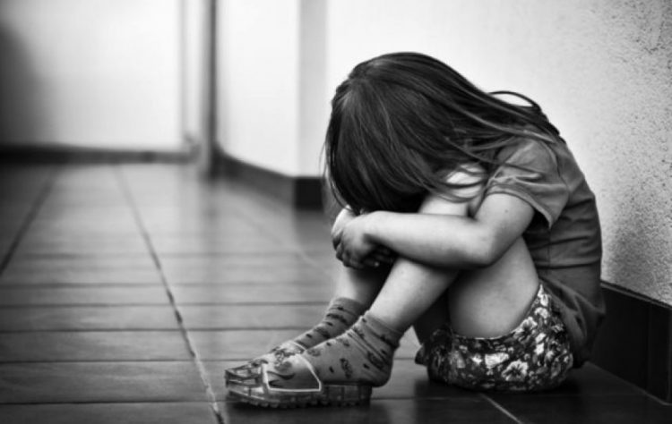Abusó de su nieta pero no irá preso porque tiene “buen concepto social”