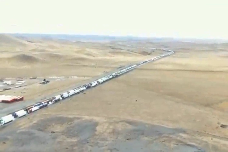 Sigue el piquete de camioneros en Chile y peligra el abastecimiento en TDF Sigue el piquete de camioneros en Chile y peligra el abastecimiento en TDF