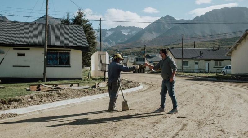 Vuoto Recorrió Los Avances De La Obra De Pavimentación De Grannanielo