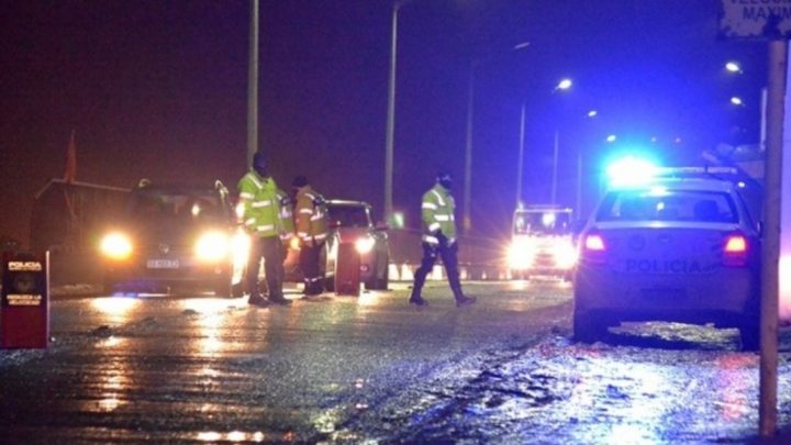 Vecino de 71 años fue detenido por violar las restricciones nocturnas