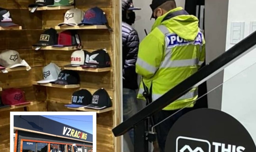Un Menor Y Una Adolescente Demorados Tras Intento De Hurto De La Recaudación En Una Tienda Céntrica Un Menor Y Una Adolescente Demorados Tras Intento De Hurto De La Recaudación En Una Tienda Céntrica