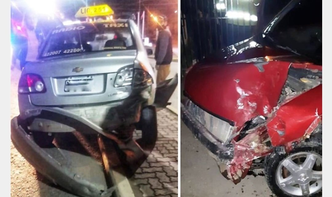 Chocaron a un taxi, huyeron y los atrapó la policia en la madrugada