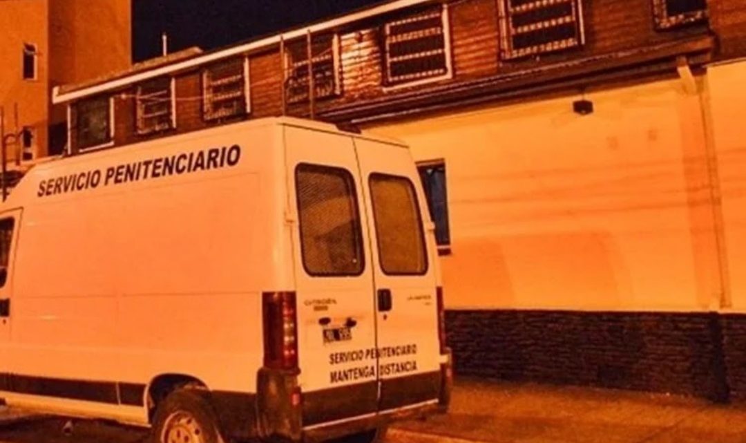Presos de Ushuaia se grabaron humillando a un compañero de celda