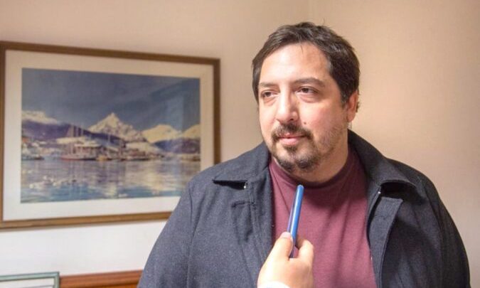 Pelloli: “En vez de operar políticamente sería mejor que hagan casas…”