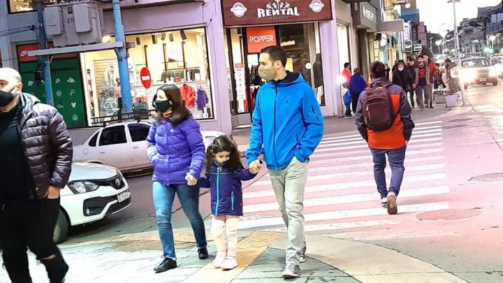 Tierra del Fuego retoma este lunes las actividades que habían sido suspendidas por el DNU nacional