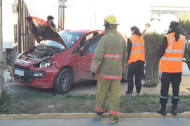 Triple choque, sin lesionados