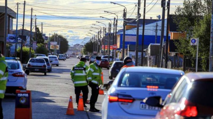 Convocan a una marcha esta tarde en la Plaza de las Américas contra el nuevo confinamiento