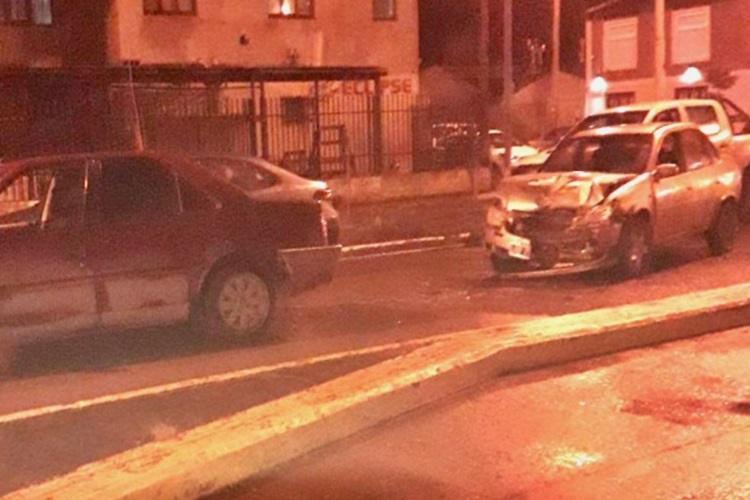 Dos choques protagonizados por borrachos, dejo como saldo 5 vehiculos afectados