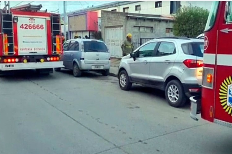 Incendio con una persona con quemaduras