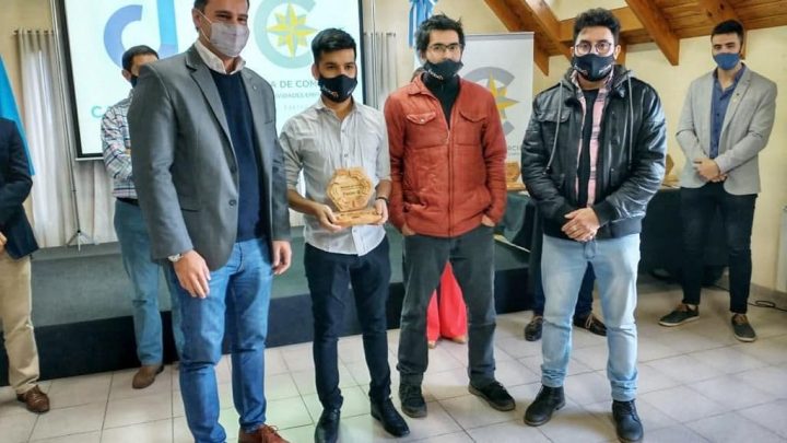 ATAMA ALIMENTOS GANÓ EL PREMIO AL JOVEN EMPRESARIO TDF 2021 DE LA CAME