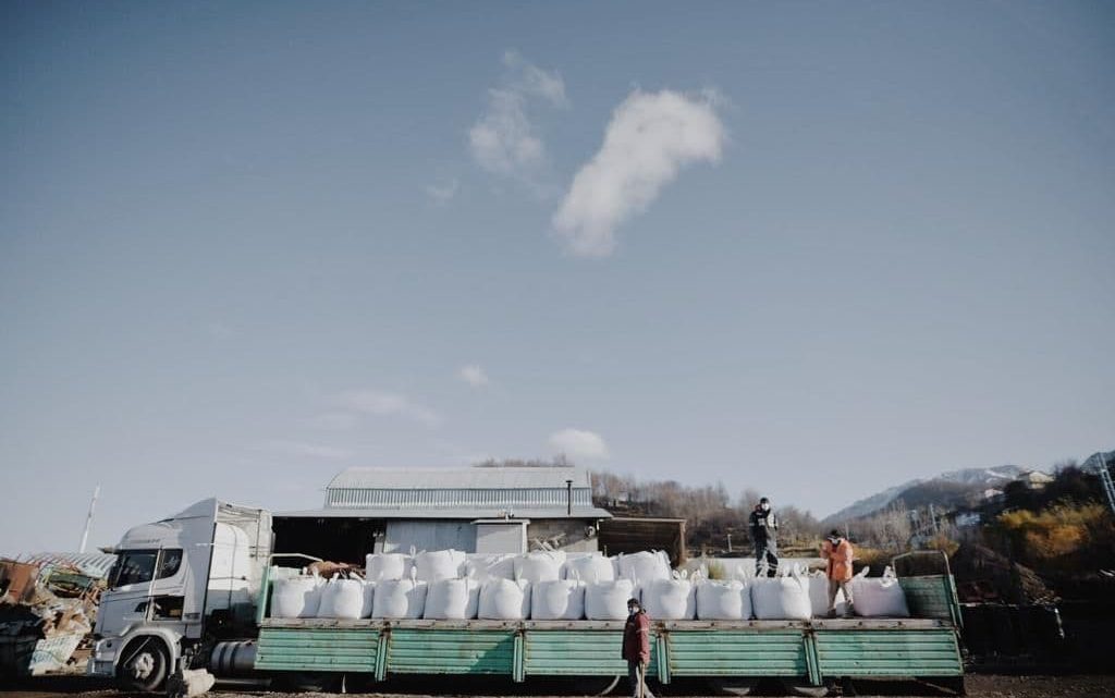LA MUNICIPALIDAD DE USHUAIA RECIBIÓ 50 TONELADAS DE SAL LA MUNICIPALIDAD DE USHUAIA RECIBIÓ 50 TONELADAS DE SAL