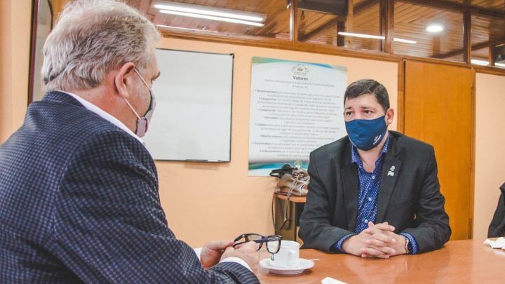 EL JEFE DE GABINETE MUNICIPAL DE USHUAIA ANALIZÓ JUNTO AL SECRETARIO DE TURISMO LAS ACCIONES DE PROMOCIÓN DEL DESTINO