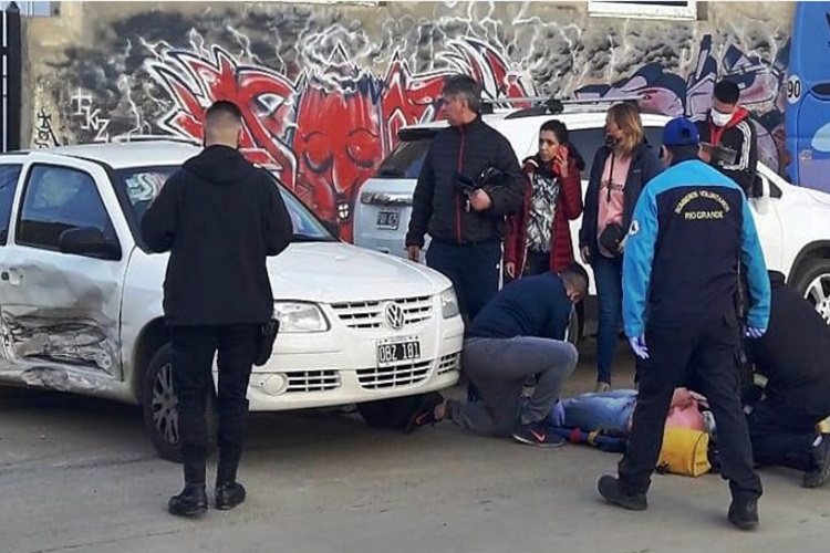 Triple choque, con una conductora trasladada al Hospital