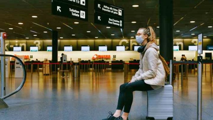 Vuelos solo pueden viajar los pasajeros esenciales y que retornen a sus domicilios