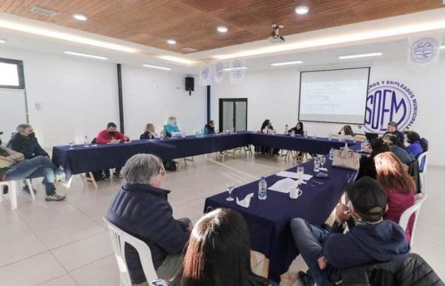 Sciurano, Martínez Allende y Vuoto se reunieron con el SOEM y la resolución del conflicto OSEF apremia