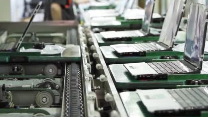 Vuelve la producción de computadores a Tierra del Fuego luego de 4 años