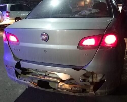 Policía dio con un vehículo en fuga que provocó choque en cadena Policía dio con un vehículo en fuga que provocó choque en cadena