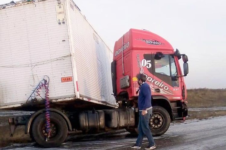 Despiste de camion en la Ruta 3