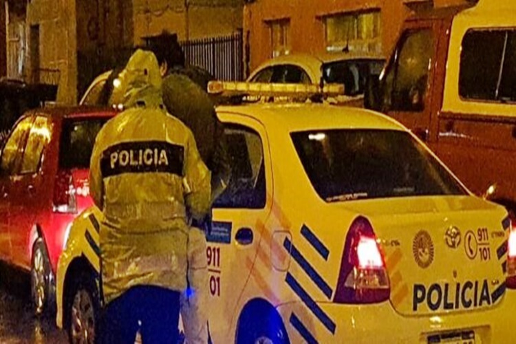 Dos demorados por violar las restricciones