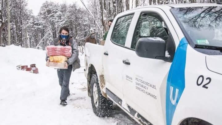LA MUNICIPALIDAD DE USHUAIA REFORZÓ CON ALIMENTOS SECOS A COMEDORES Y COPAS DE LECHE