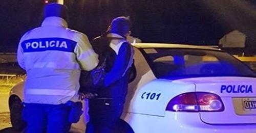 Tres detenidos en la madrugada
